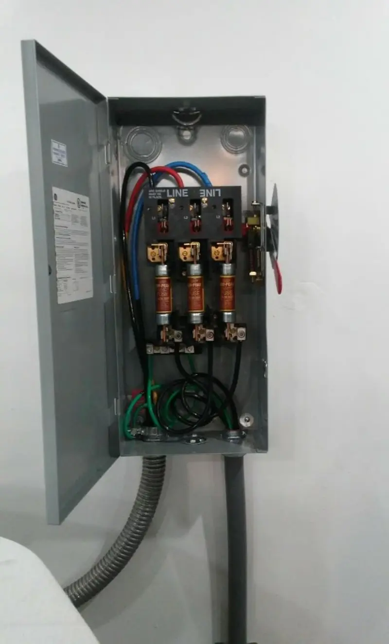 Three-phase disconnect switch installed for Smoke Detector Installation in Ramsey